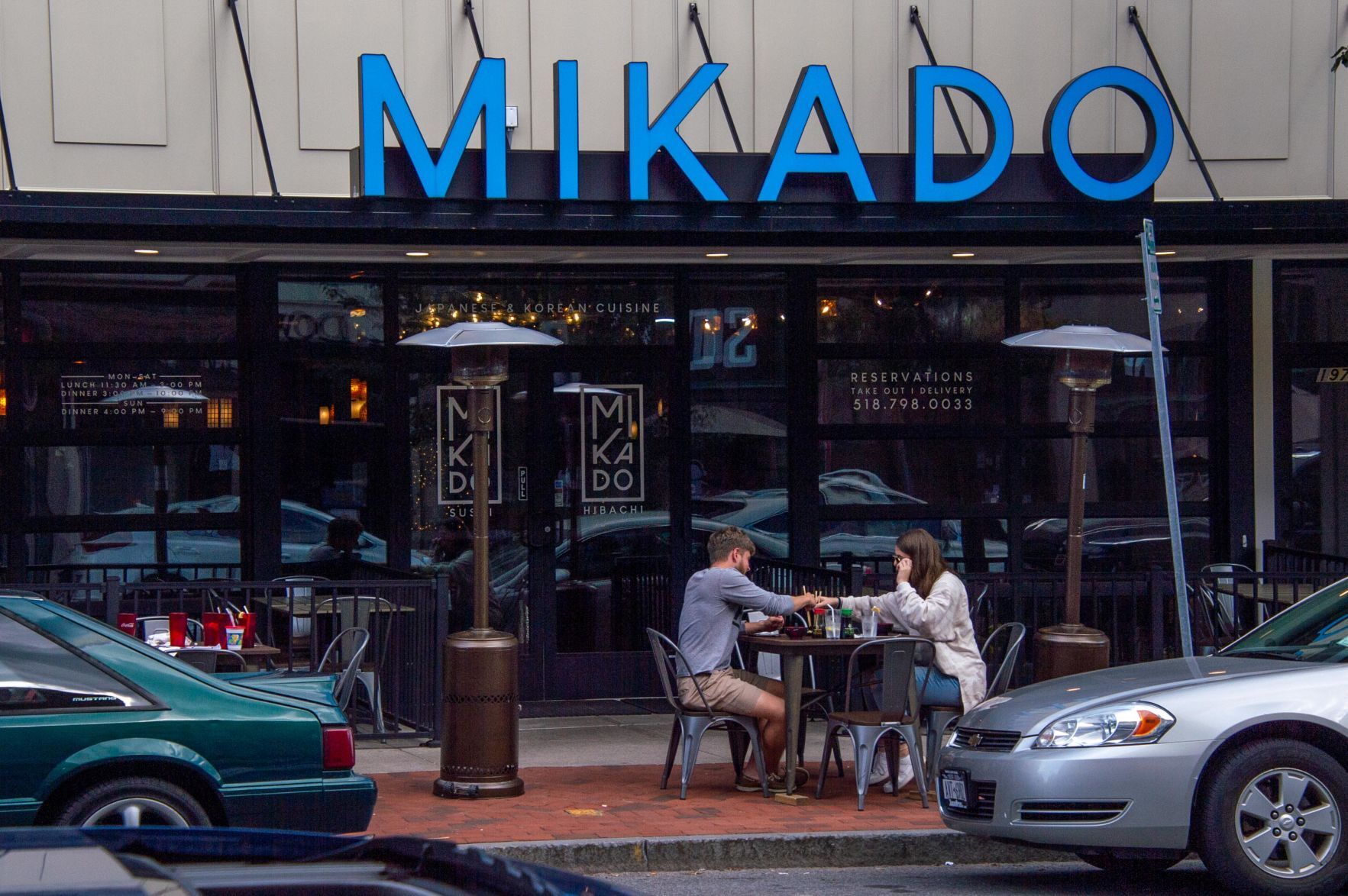 Downtown dining